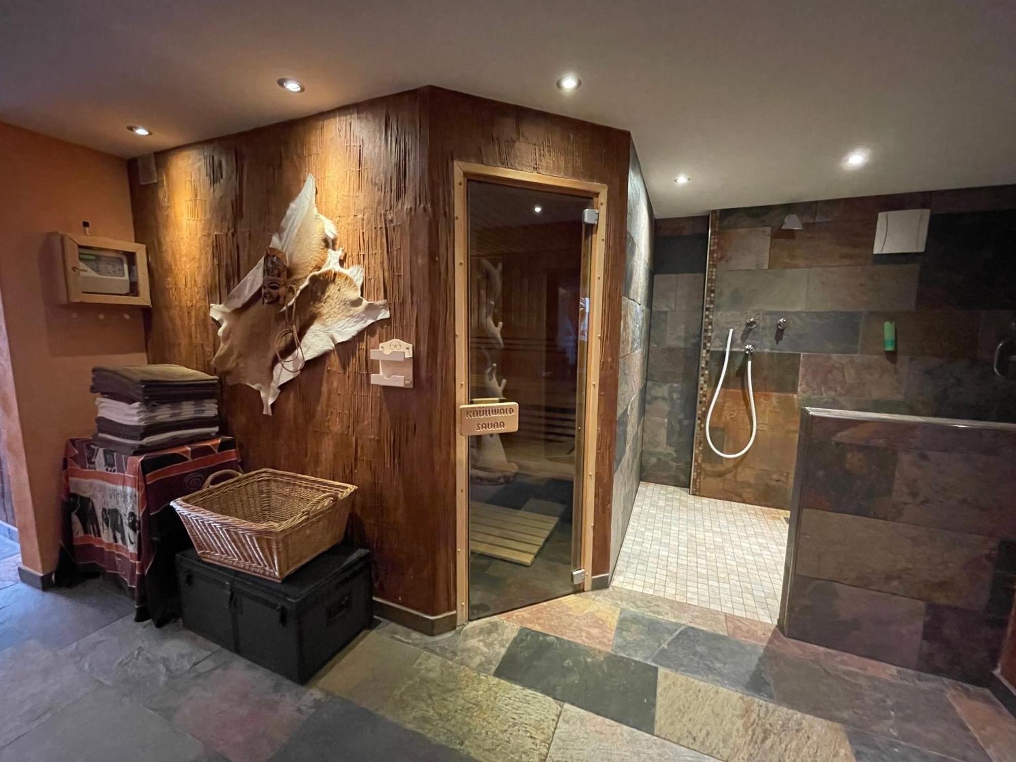 Landhotel Karin Freudenstadt Bagian luar foto