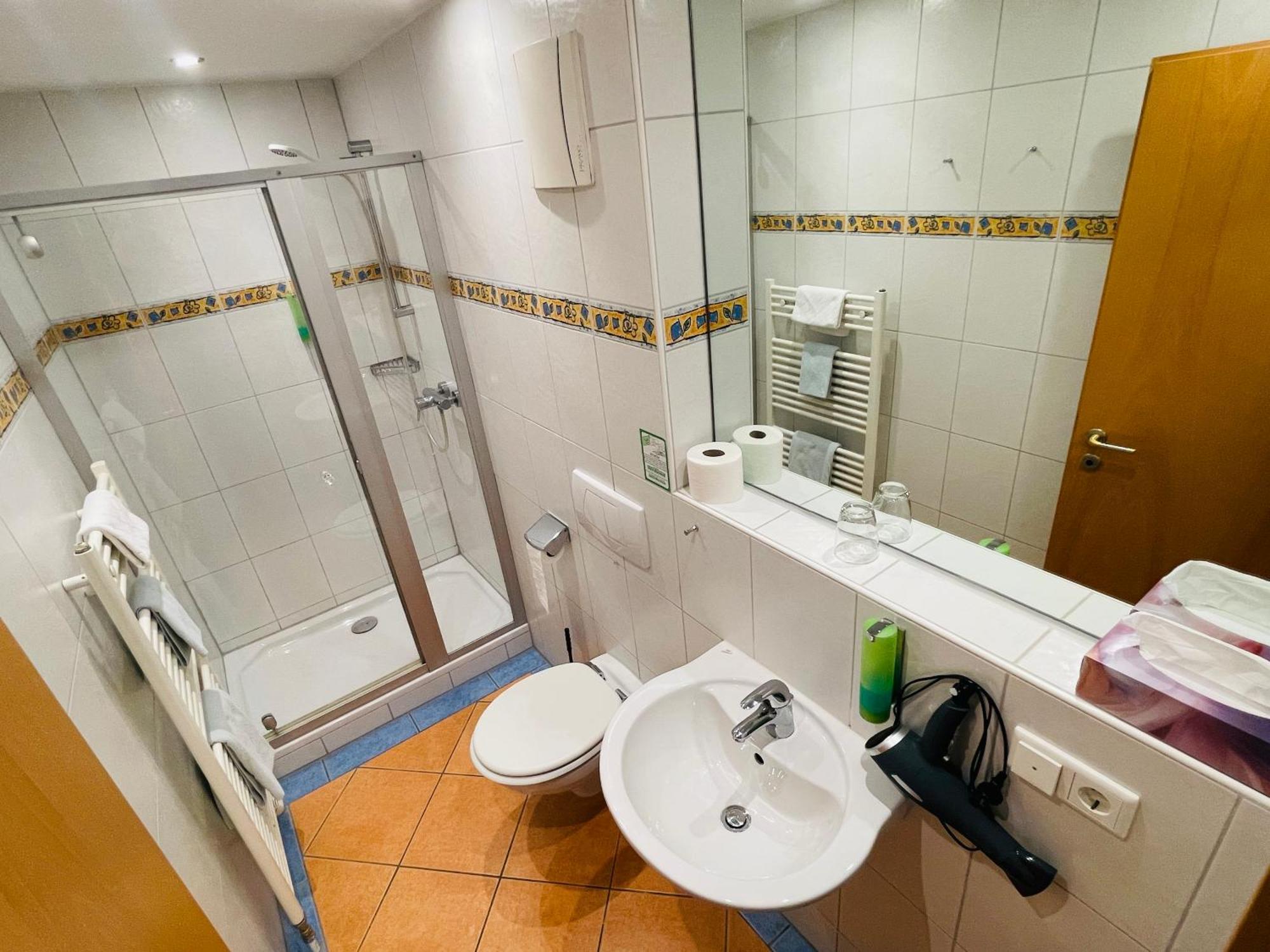 Landhotel Karin Freudenstadt Bagian luar foto