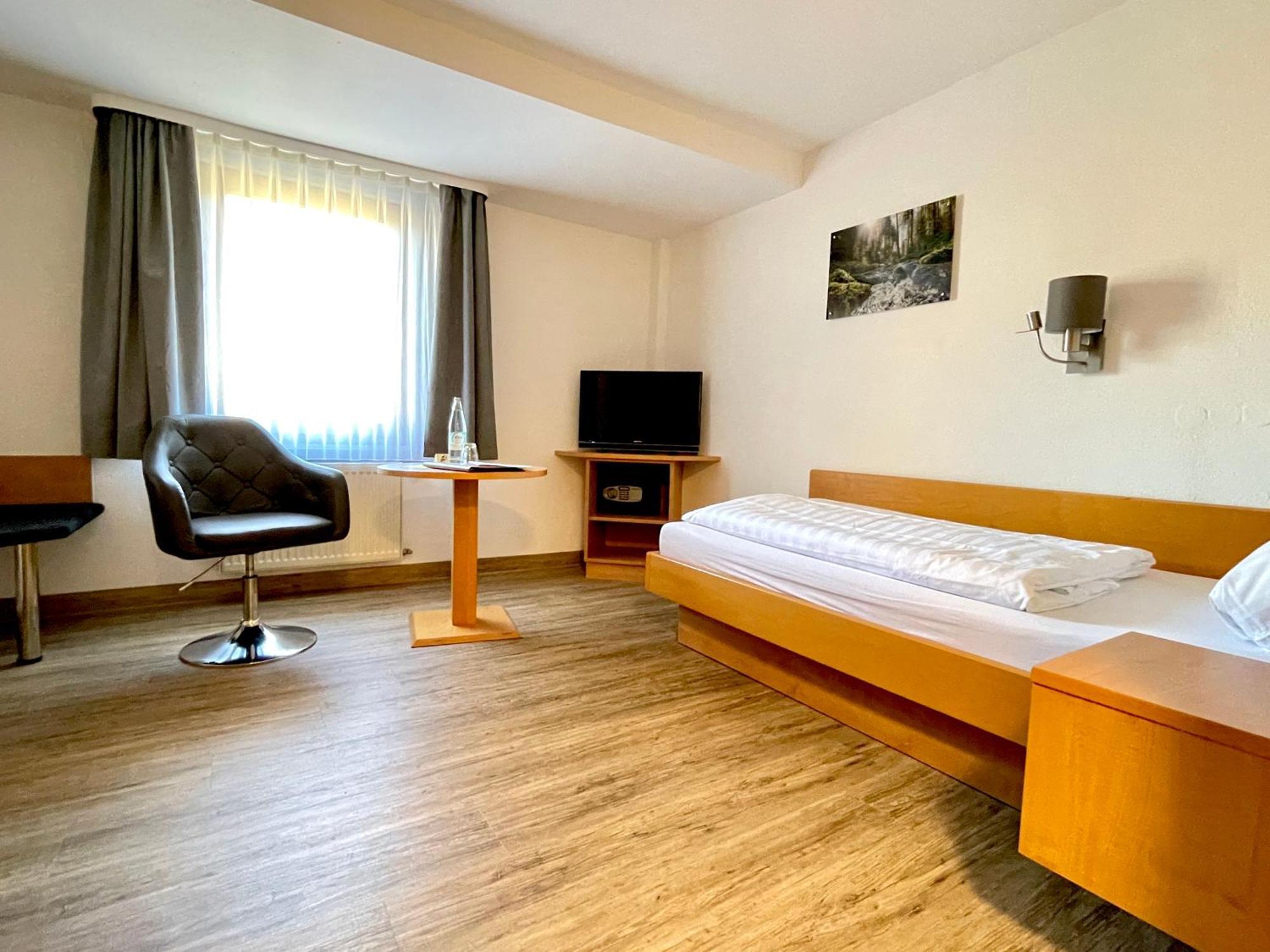 Landhotel Karin Freudenstadt Bagian luar foto
